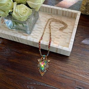 🆕 Celenestones Custom beaded Necklace w/broach